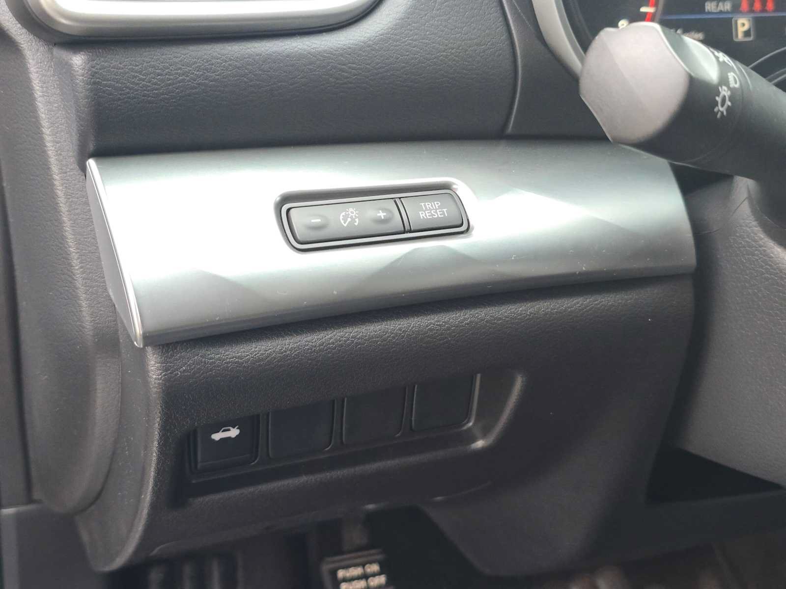 Used 2023 Nissan Maxima SV FWD image 22