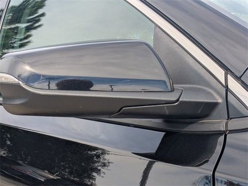 Used 2023 GMC Terrain SLT image 10