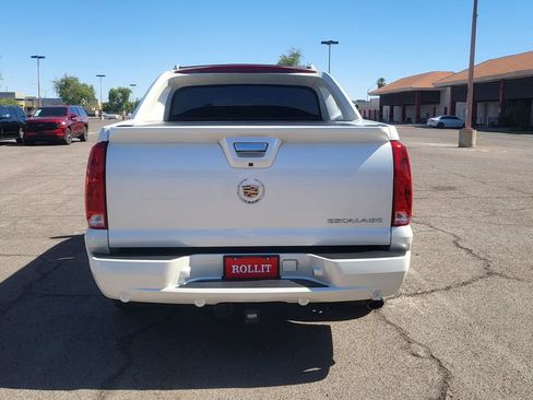 Used 2013 Cadillac Escalade EXT Premium AWD/4WD image 7