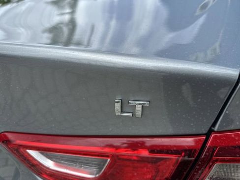 Used 2023 Chevrolet Malibu LT FWD image 16