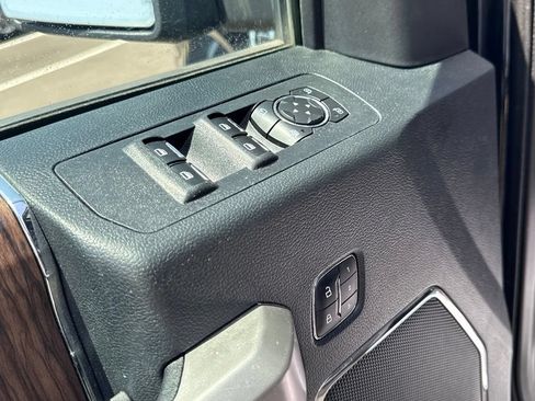 Used 2020 Ford F150 Lariat AWD/4WD image 12