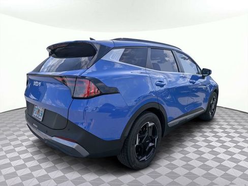 Used 2026 Kia Sportage EX w/ EX Panorama Roof Package FWD image 3