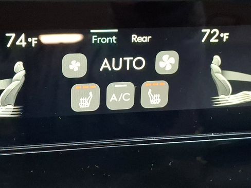 Certified 2026 Genesis GV70 2.5T image 24