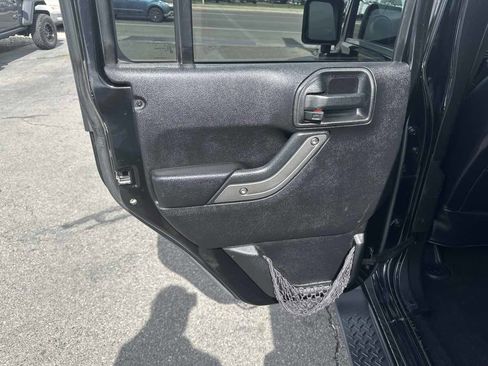 Used 2013 Jeep Wrangler Unlimited Sport image 12