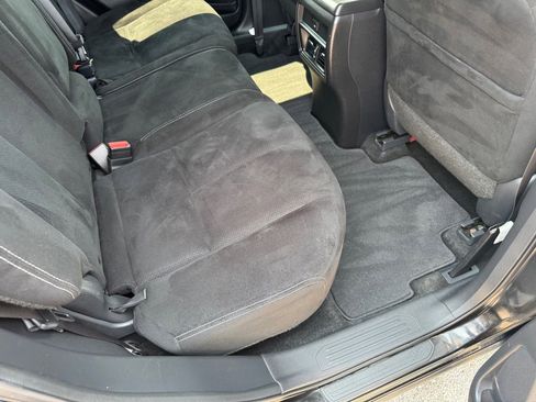 Used 2018 Nissan Murano S image 16