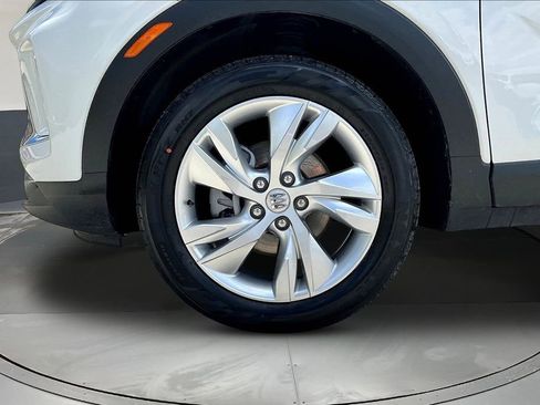 Used 2025 Buick Encore GX Preferred AWD/4WD image 30