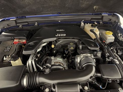 Used 2020 Jeep Wrangler Unlimited Sport S AWD/4WD image 50