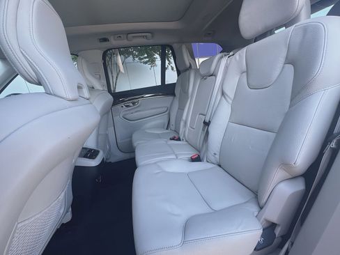 Used 2019 Volvo XC90 T6 Momentum w/ Advanced Package AWD/4WD image 25
