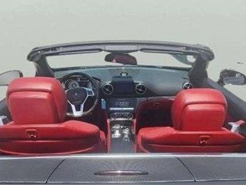 Used 2013 Mercedes-Benz SL 550 image 23