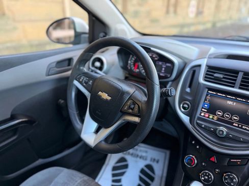 Used 2020 Chevrolet Sonic LT image 13