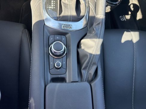 Used 2025 MAZDA MX-5 Miata RF Grand Touring RWD image 13