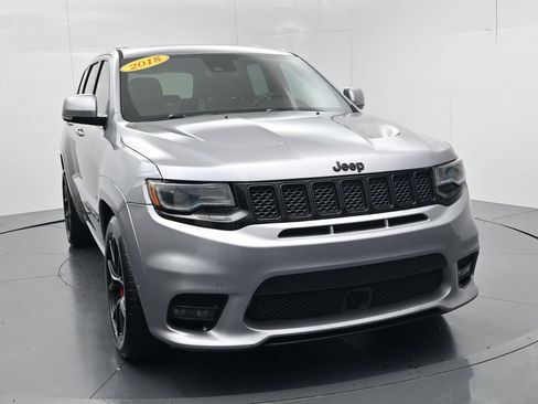 Used 2018 Jeep Grand Cherokee SRT AWD/4WD image 2