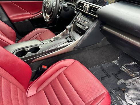 Used 2017 Lexus IS 200t F Sport w/ F Sport Package RWD image 14