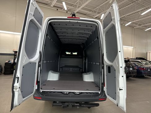 New 2025 Mercedes-Benz Sprinter 3500 image 18