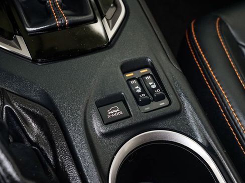 Used 2020 Subaru Crosstrek 2.0i Limited w/ Moonroof Package image 24