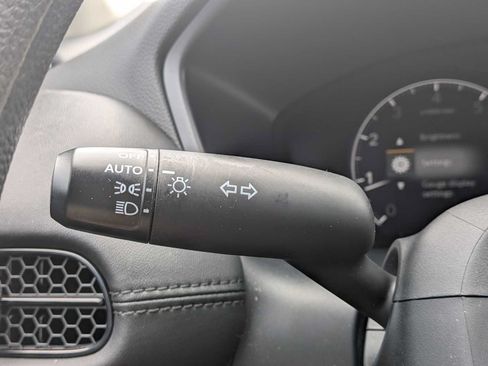Used 2024 Honda HR-V LX image 22