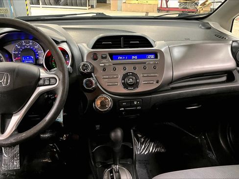Used 2013 Honda Fit image 6