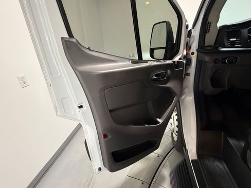 Used 2020 Ford Transit 350 XL RWD image 16