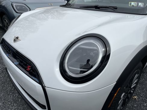 Used 2025 MINI Cooper S image 4