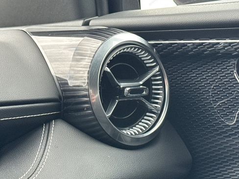 Used 2024 Chevrolet Blazer EV LT image 30