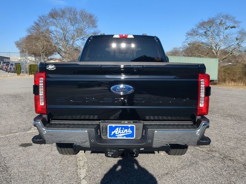 New 2026 Ford F250 Lariat w/ Lariat Premium Package image 4