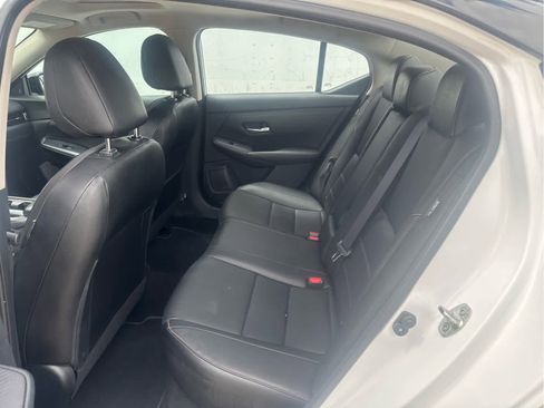 Used 2020 Nissan Sentra SR w/ Premium Package image 52