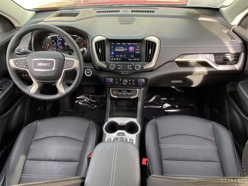 Used 2023 GMC Terrain Denali image 15