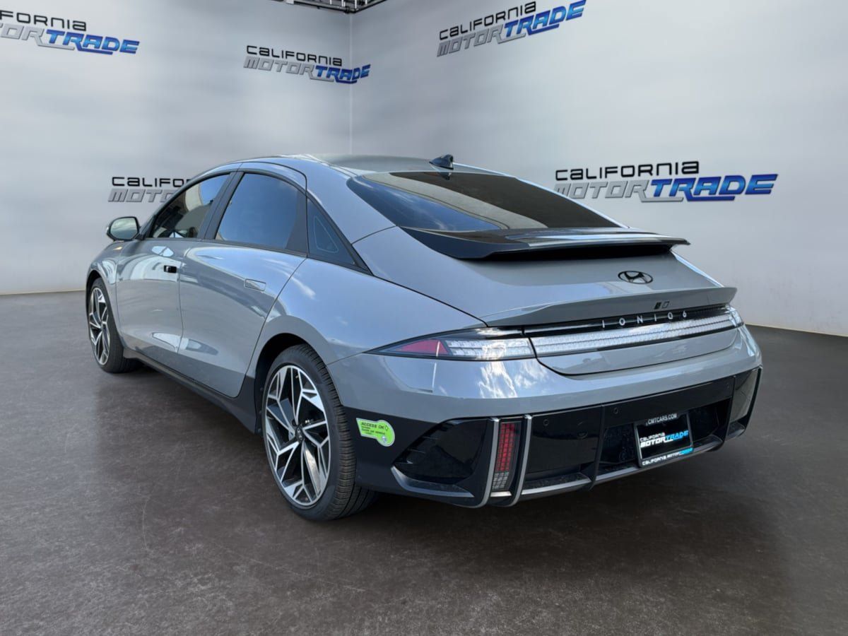 Used 2023 Hyundai Ioniq 6 SEL RWD image 7