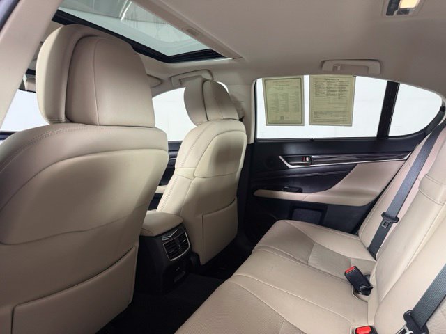 Used 2016 Lexus GS 350 w/ Luxury Package RWD image 29