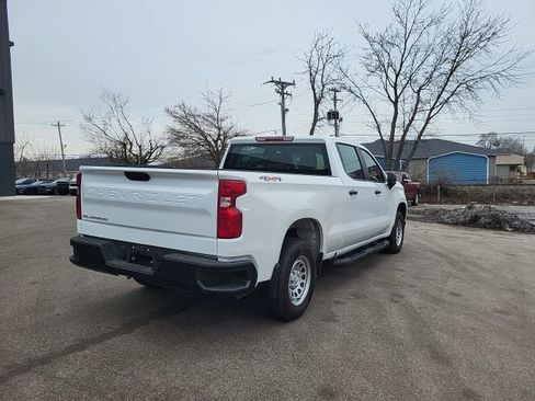 Used 2024 Chevrolet Silverado 1500 W/T image 3