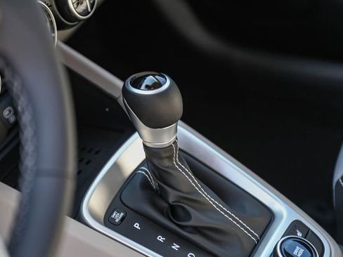 New 2026 Hyundai Venue SEL image 19