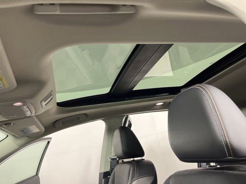 Used 2024 Nissan Murano Platinum w/ Cargo Package image 30