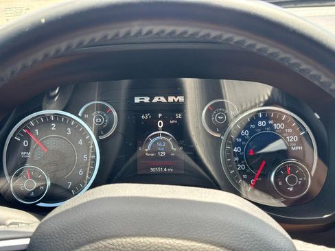 Used 2023 RAM 1500 Big Horn AWD/4WD image 21