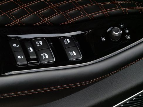 Used 2023 Jeep Grand Cherokee Summit w/ Adv Protech Group IV image 19