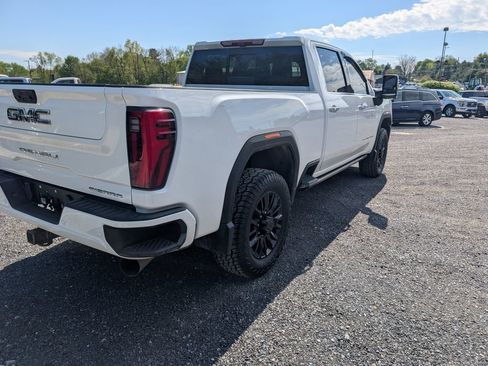 Used 2024 GMC Sierra 2500 Denali Ultimate image 6