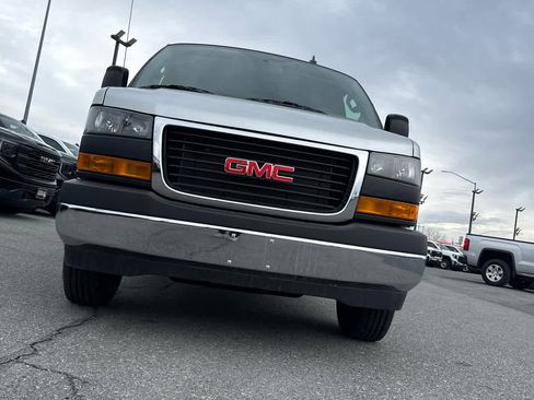 New 2025 GMC Savana 2500 w/ Driver Convenience Package image 17