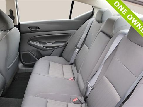 Used 2024 Nissan Altima 2.5 SV image 12