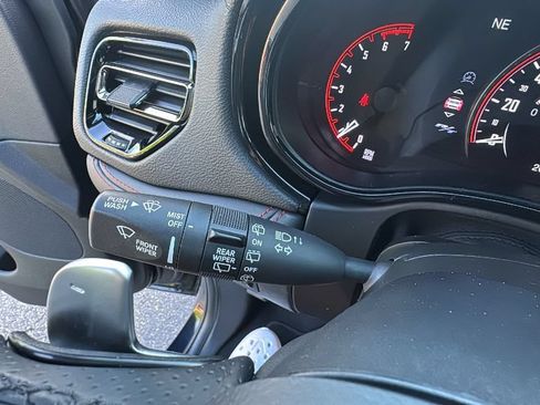 Used 2024 Dodge Durango R/T AWD/4WD image 19