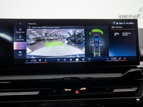 Used 2024 BMW 530i w/ M Sport Package RWD image 27