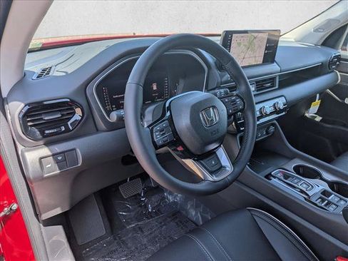New 2026 Honda Pilot Elite image 3