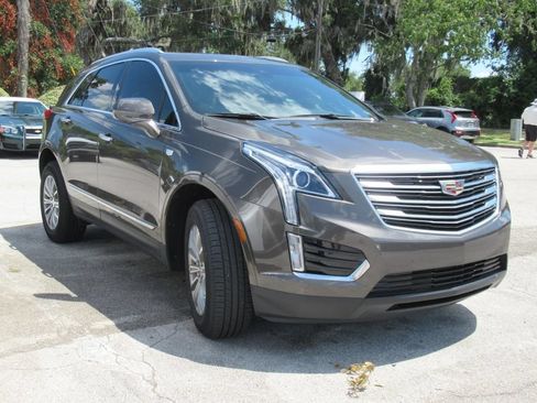 Used 2019 Cadillac XT5 Luxury FWD image 1