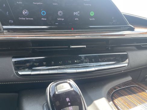 Certified 2023 Cadillac Escalade Premium Luxury w/ Performance Package AWD/4WD image 12
