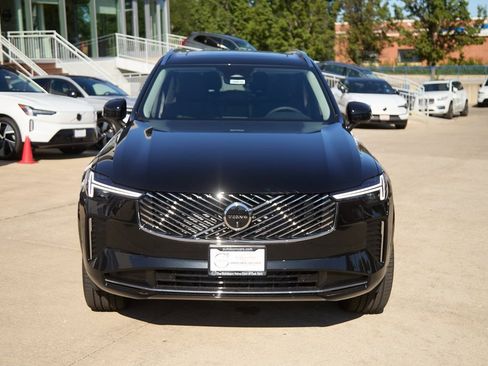 New 2026 Volvo XC90 B6 Plus w/ Protection Package Premier image 5