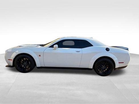 Used 2023 Dodge Challenger R/T Scat Pack RWD image 2