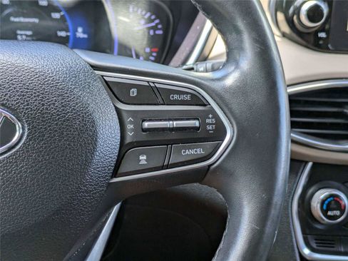 Used 2019 Hyundai Santa Fe FWD image 31