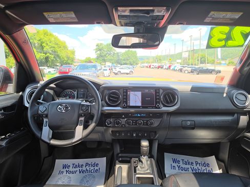 Used 2023 Toyota Tacoma TRD Pro AWD/4WD image 14