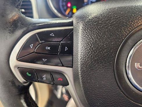 Used 2019 Jeep Grand Cherokee Limited AWD/4WD image 14