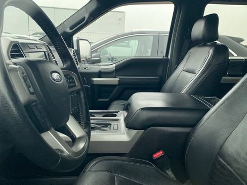 Used 2016 Ford F150 Lariat w/ Equipment Group 502A Luxury AWD/4WD image 13
