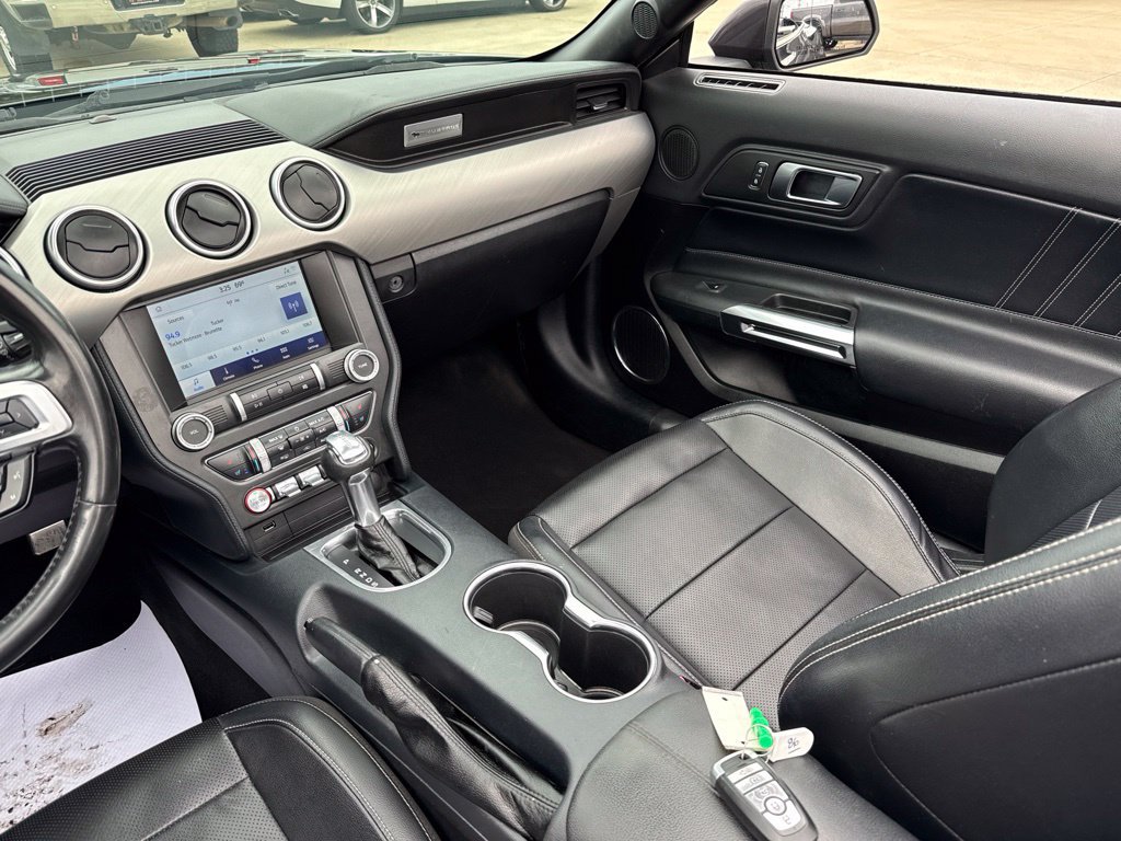 Used 2022 Ford Mustang Premium RWD image 13