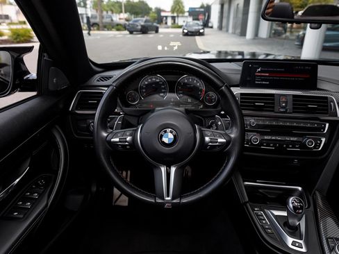 Used 2020 BMW M4 Convertible w/ Competition Package RWD image 58